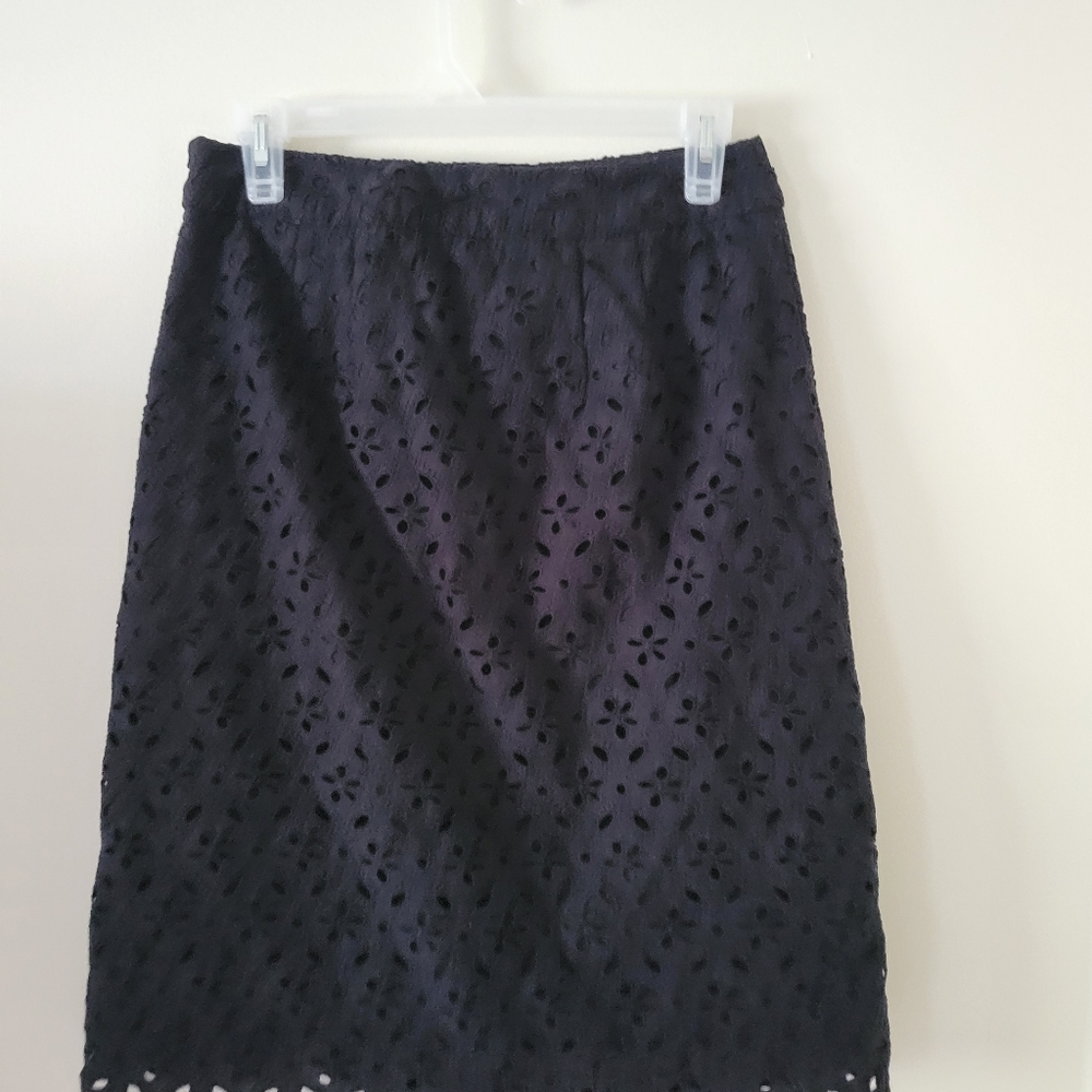 Leaving Closet Soon! Talbots Eyelet Lace Pencil Skirt Black Size 2 C0070 - Picture 5 of 7